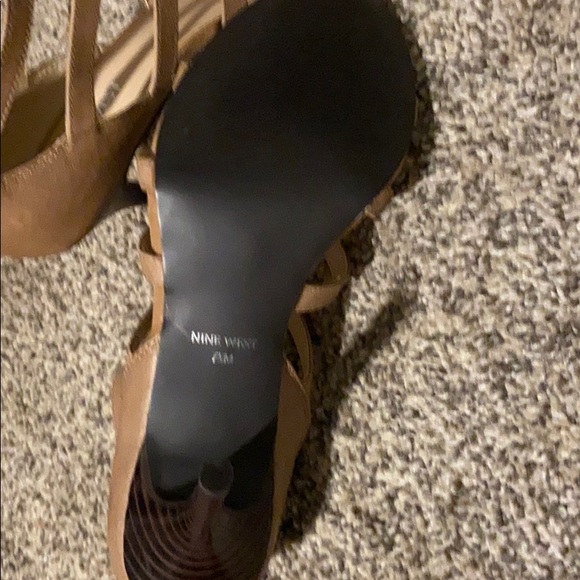 Shoes - Picture 3 of 6